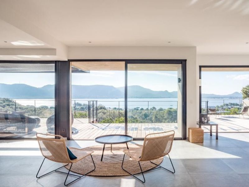 cửa slim ngoại thất hệ trượt